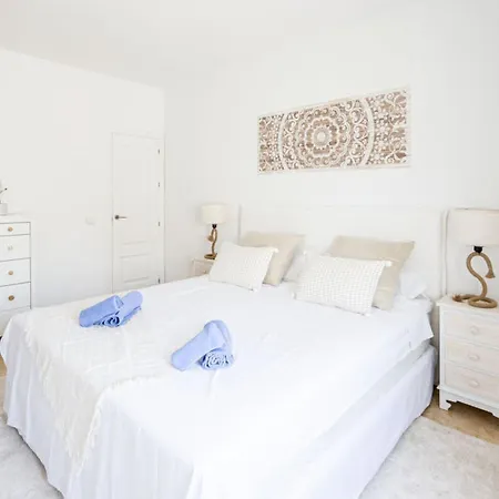 בית נופש Global Puerto Banus Opq 24083